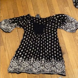 Black and white pattern dress